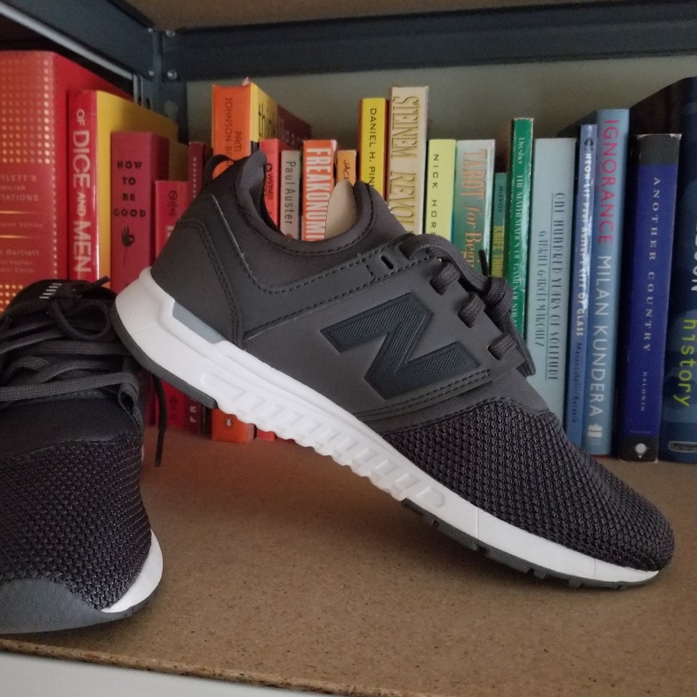 New Balance 247